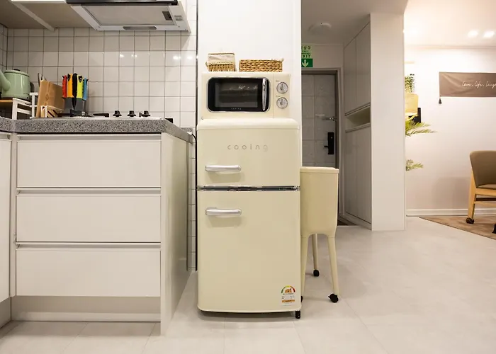 Aparthotel Anan - Amasa Station, Direct To Jamsil, Kspo Dome, Lotte World, Asan Medical Center, River Walk Seul