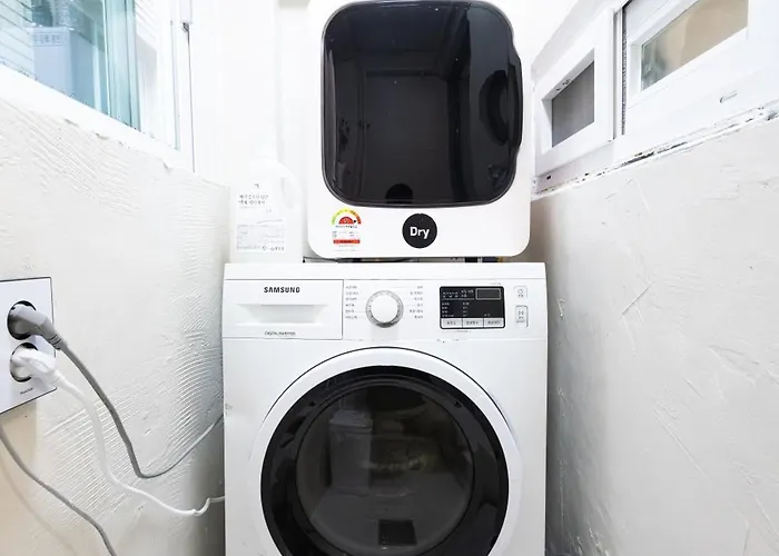 Aparthotel Anan - Amasa Station, Direct To Jamsil, Kspo Dome, Lotte World, Asan Medical Center, River Walk